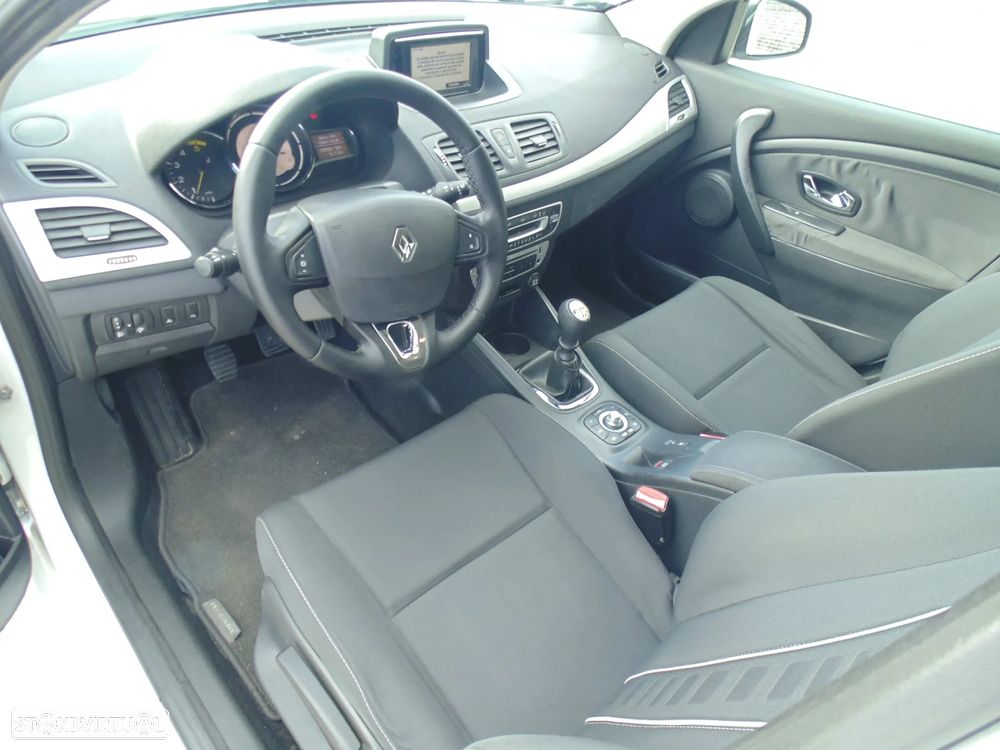 Renault Mégane Sport Tourer 1.5 dCi Luxe SS - 16