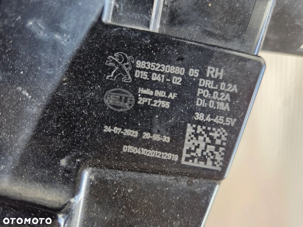 Led DRL halogen prawy przedni peugeot 308 P5 T10 - 19