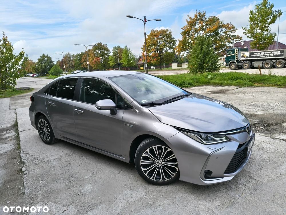 Toyota Corolla 1.8 Hybrid Comfort - 8