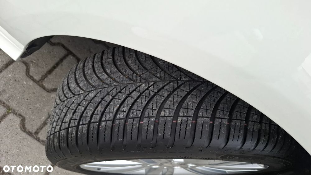 Mercedes-Benz Klasa B 180 - 13