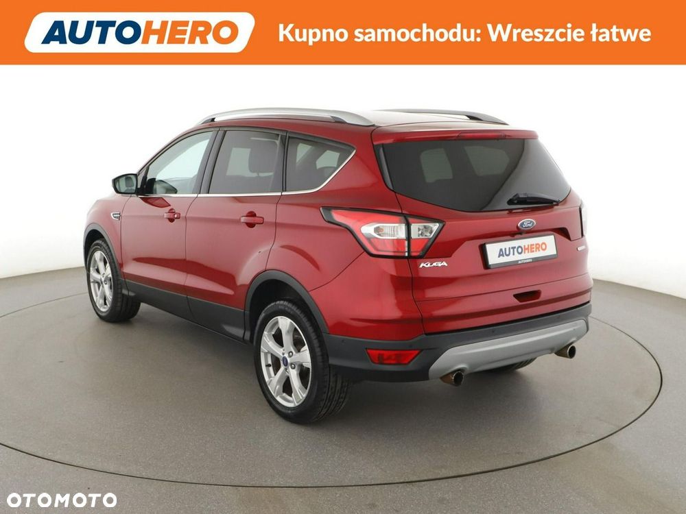 Ford Kuga 1.5 EcoBoost 2x4 Titanium - 5