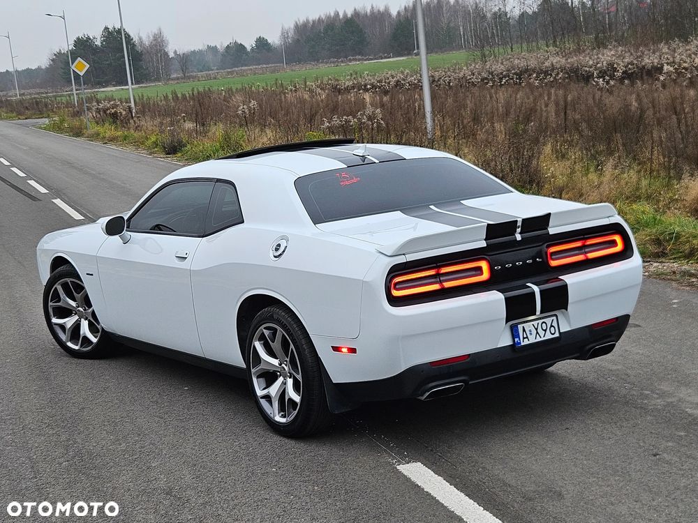 Dodge Challenger Automatik R/T Plus - 23