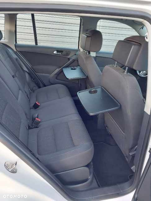 Volkswagen Tiguan - 5