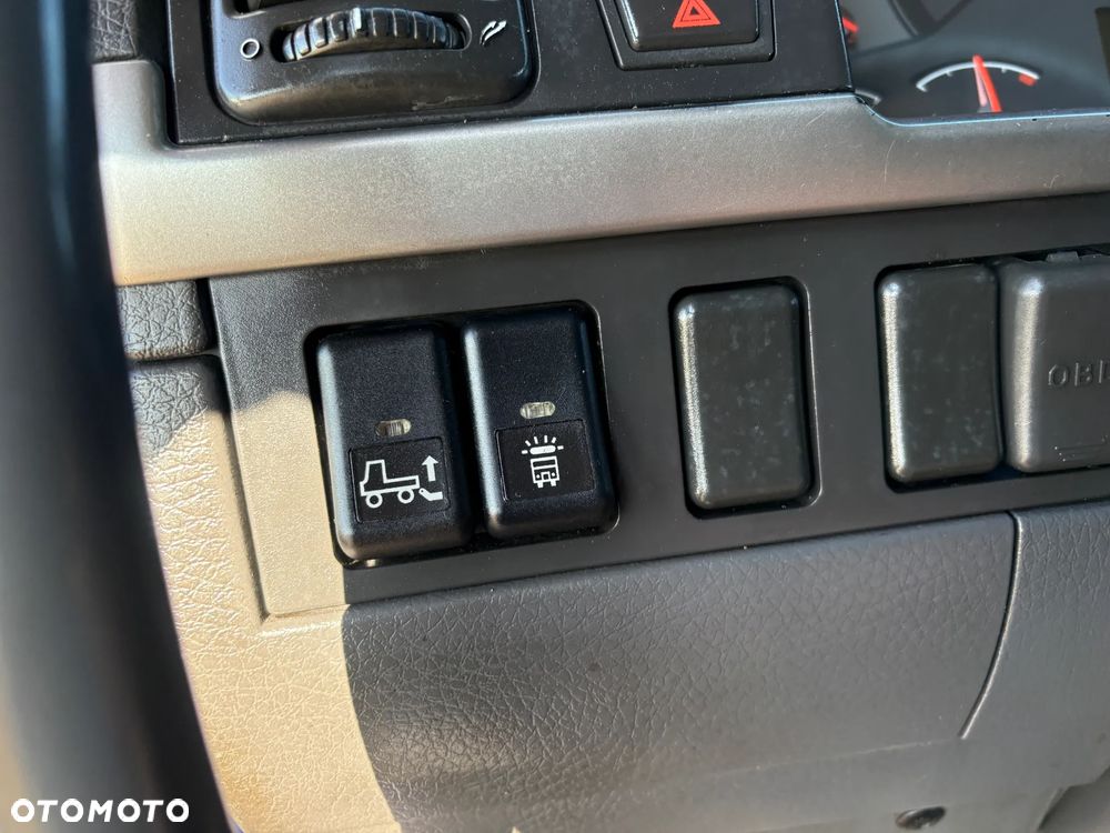 Volvo FM 8x2 / 445 tyś km / NIEMCY rama do zabudowy - 27