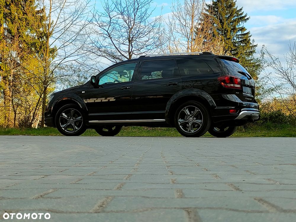 Fiat Freemont 2.0 Multijet 16V DPF Automatik Allrad Lounge - 16