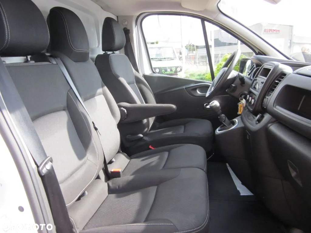Renault Trafic Furgon L2H1 - 11