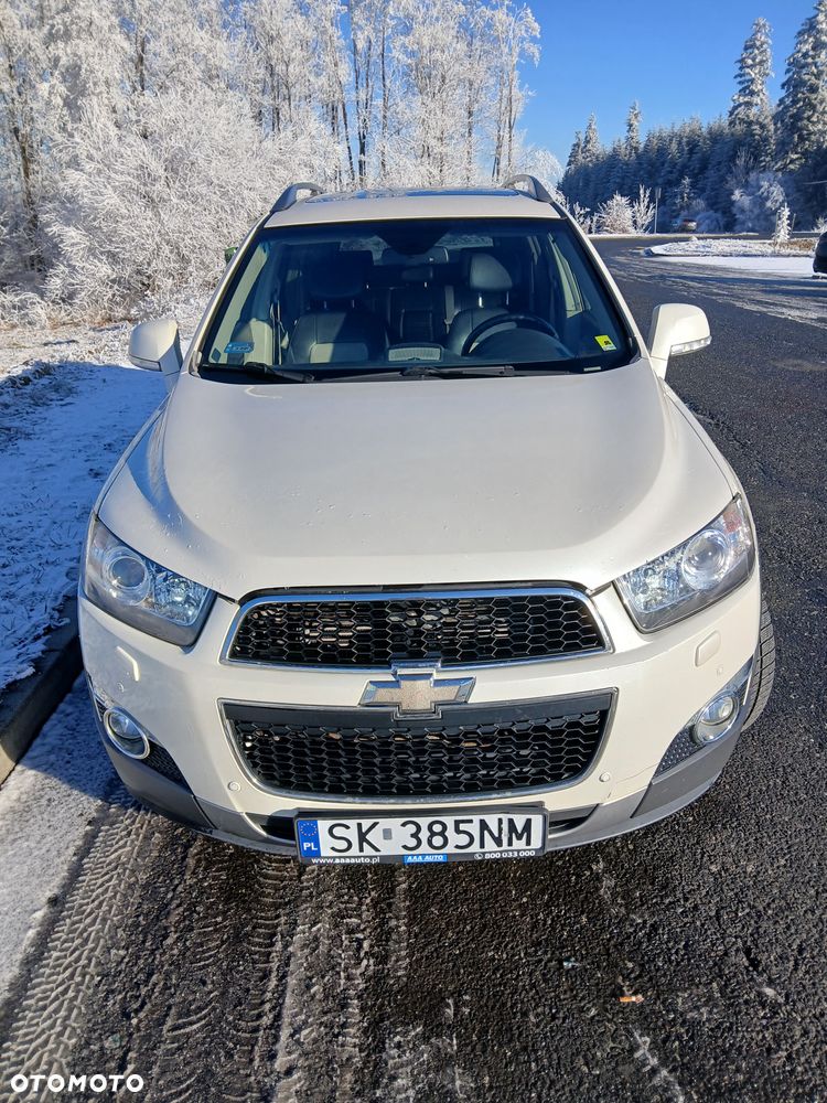 Chevrolet Captiva 2.2 D LTZ - 4