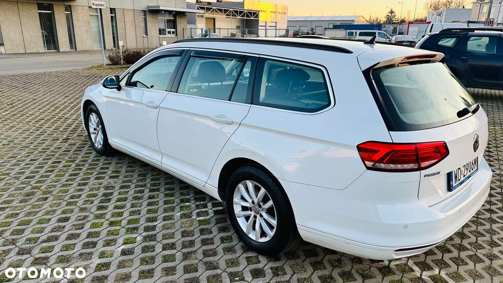 Volkswagen Passat 2.0 TDI SCR Comfortline - 6