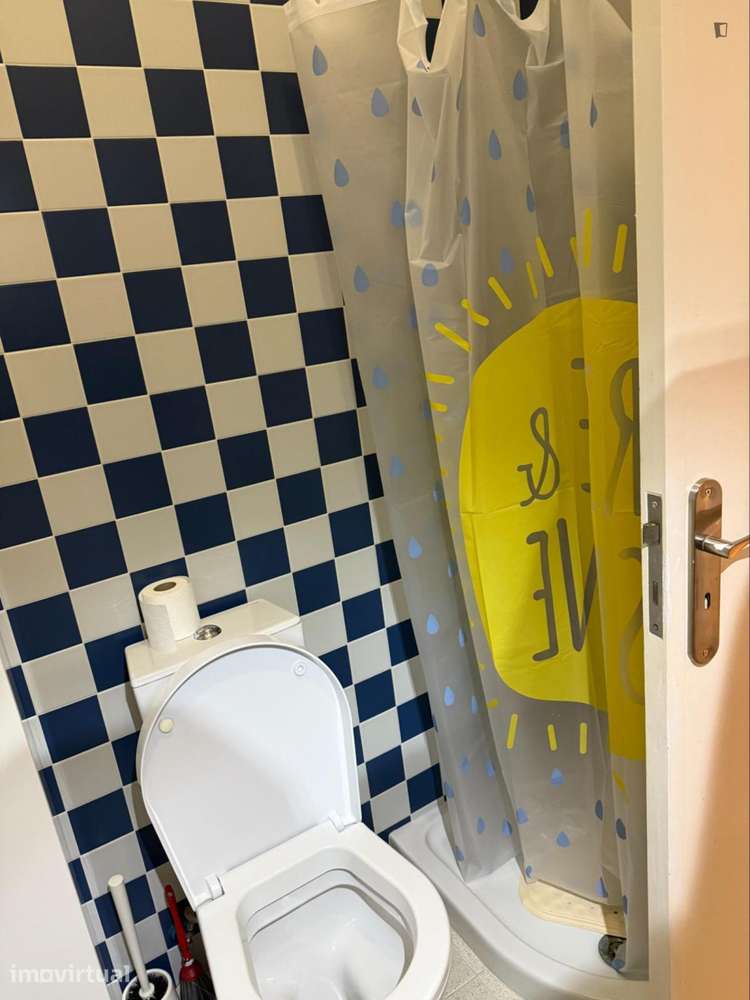 Quarto - localizado em Pontinha Lisbon - Grande imagem: 5/20