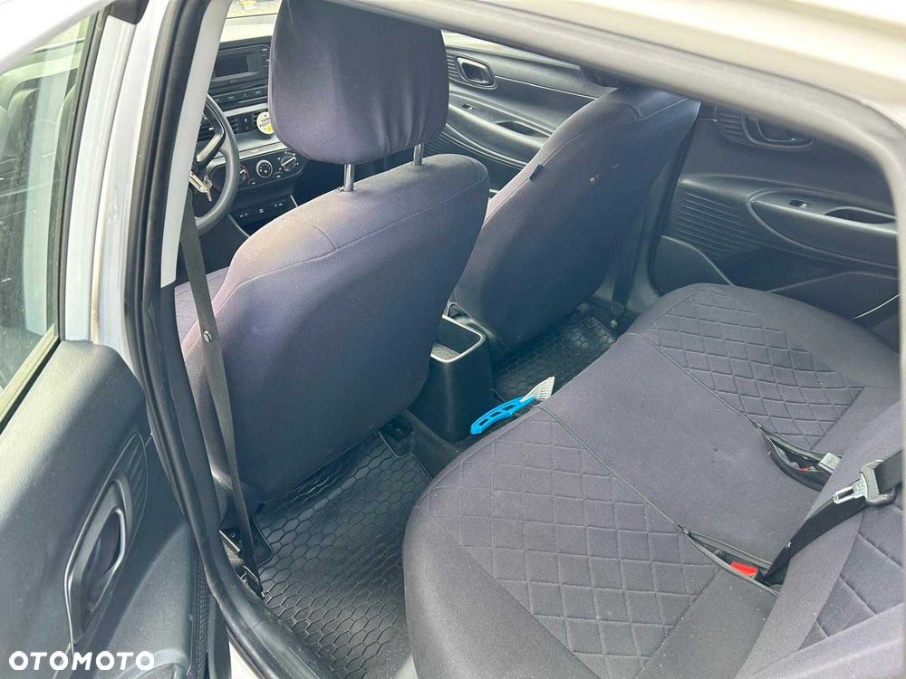 Hyundai i20 - 8
