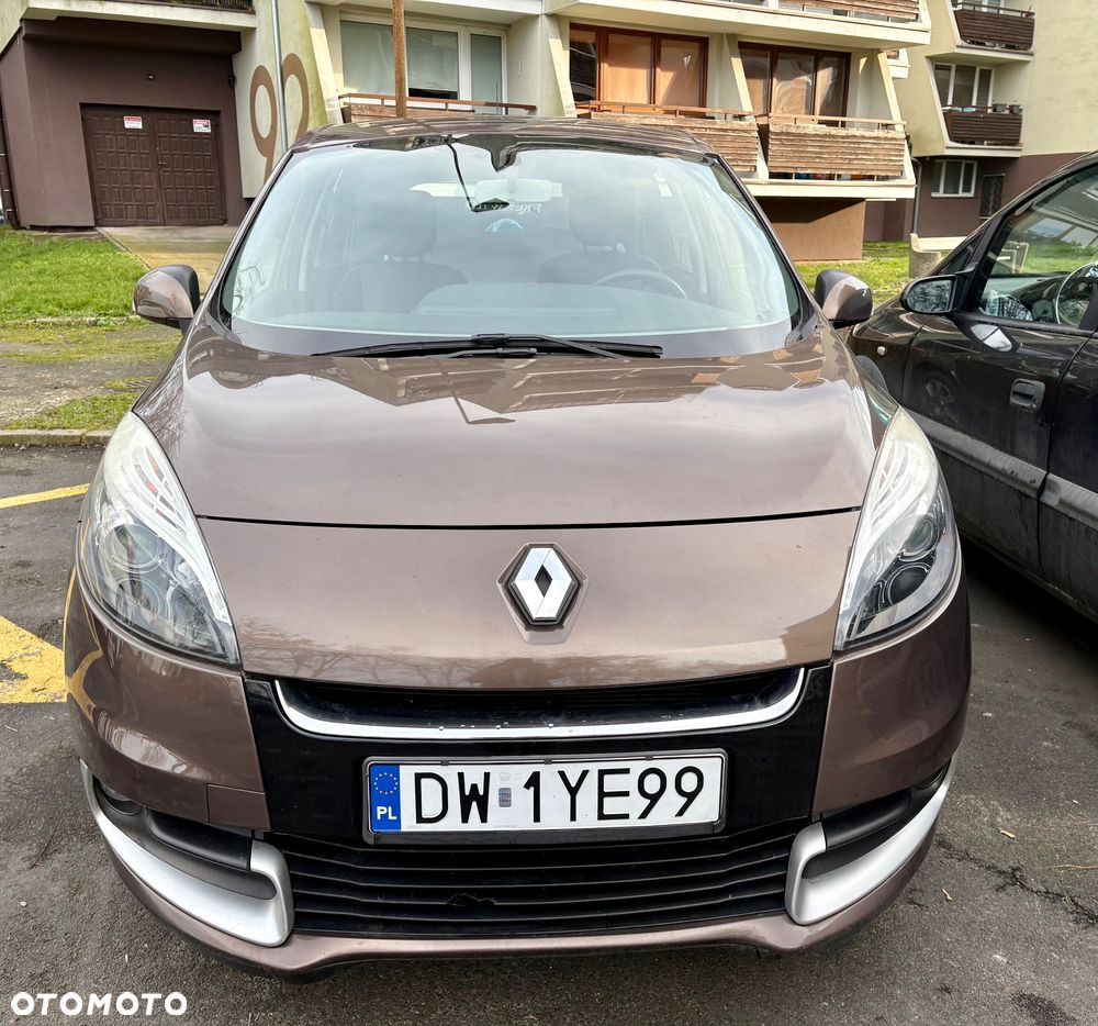 Renault Scenic - 1