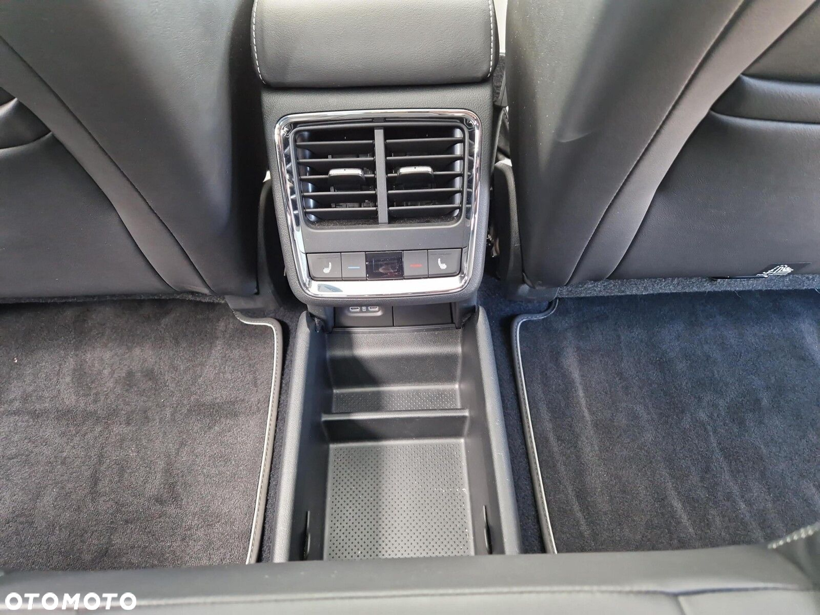 Skoda Enyaq RS 82kWh Maxx - 34