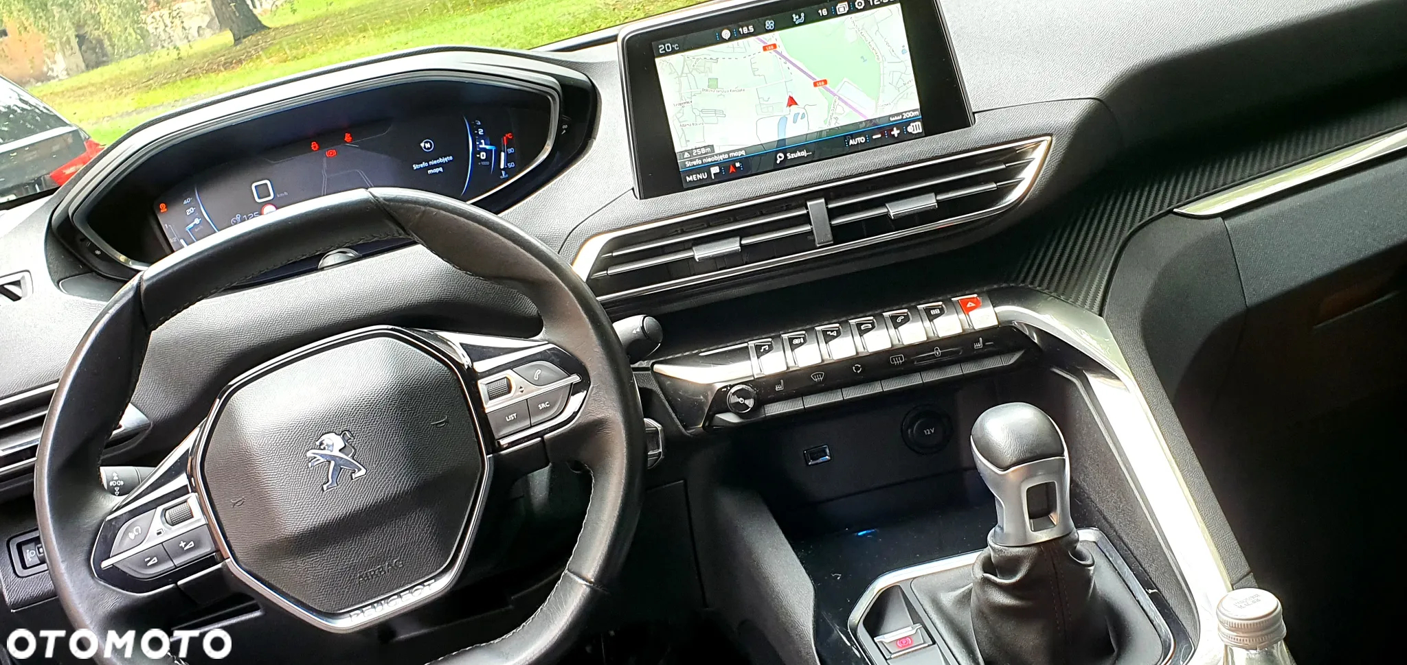 Peugeot 3008 HDi 115 Allure - 2