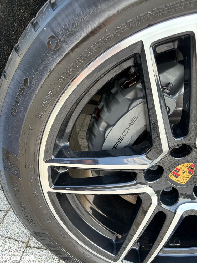 Porsche Macan ver-s - 15