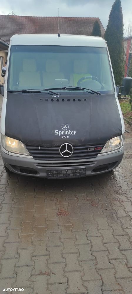 Mercedes-Benz Sprinter - 3