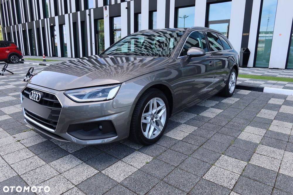 Audi A4 Avant 30 TDI mHEV S tronic - 4