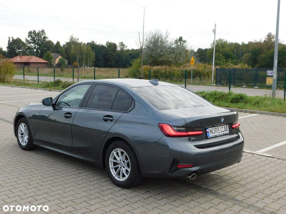 BMW Seria 3 - 6