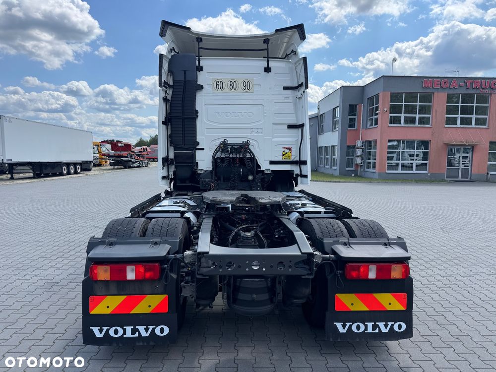 Volvo FM FH 500 Euro6 Full Led z kurierki Import France - 6