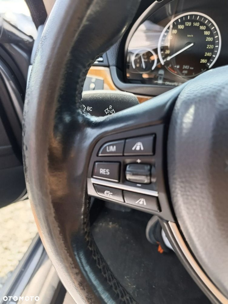 BMW Seria 5 - 24