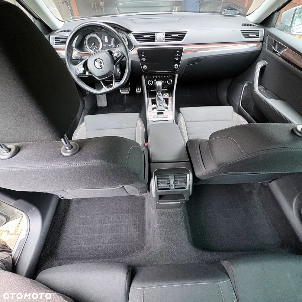 Skoda Superb 2.0 TSI 4x4 Scout DSG - 7