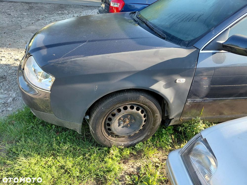 części BŁOTNIK przód prawy lewy LY5X Audi A6 C5 sedan 1.9 tdi 2003r.