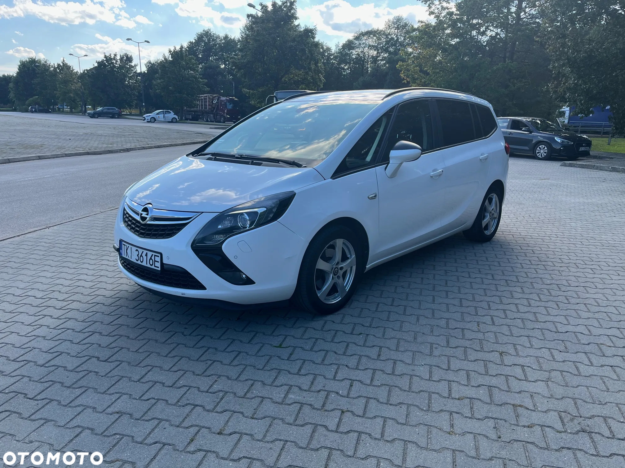 Opel Zafira 1.6 CDTI Cosmo - 4