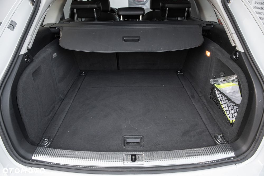 Audi A4 Avant - 27