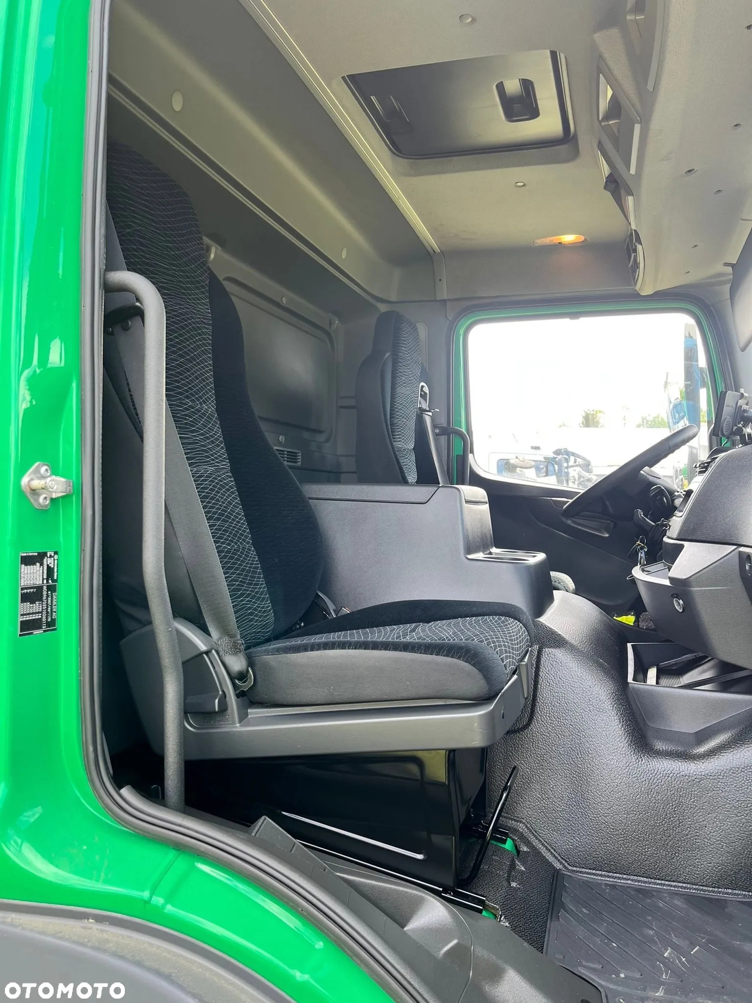 Mercedes-Benz ATEGO 1224L KONTENER 7.40 m | EURO-6 | - 21