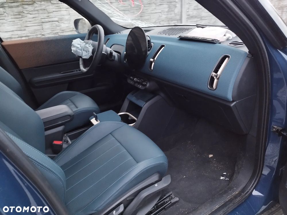 MINI Countryman C Favoured Trim - 12