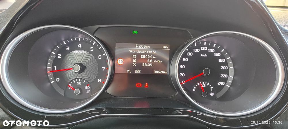 Kia XCeed 1.4 T-GDI L Business Line - 24