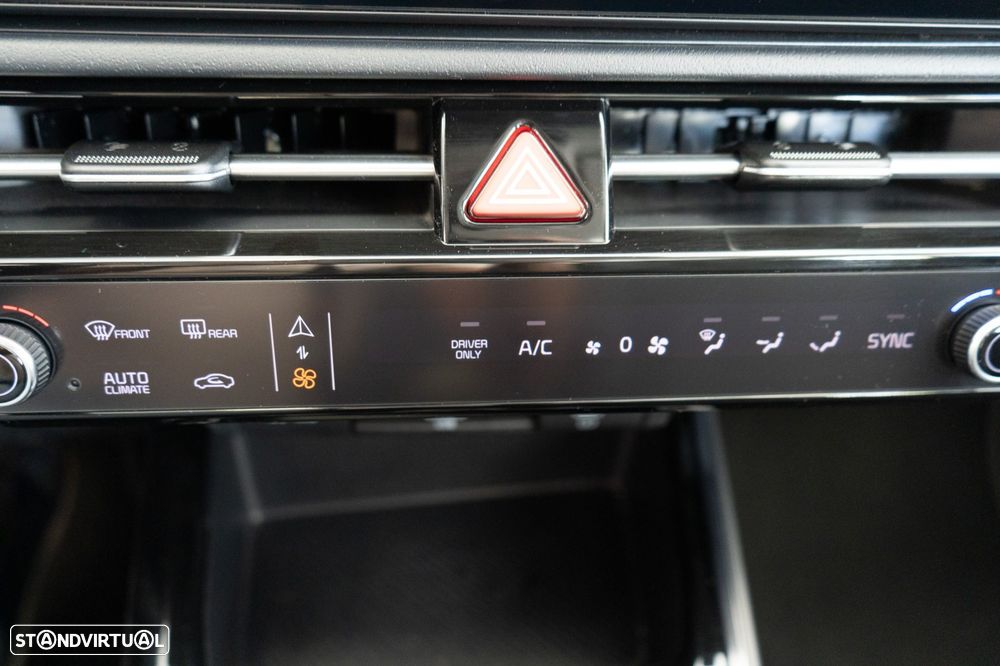 Kia Niro EV 64kWh Tech - 19
