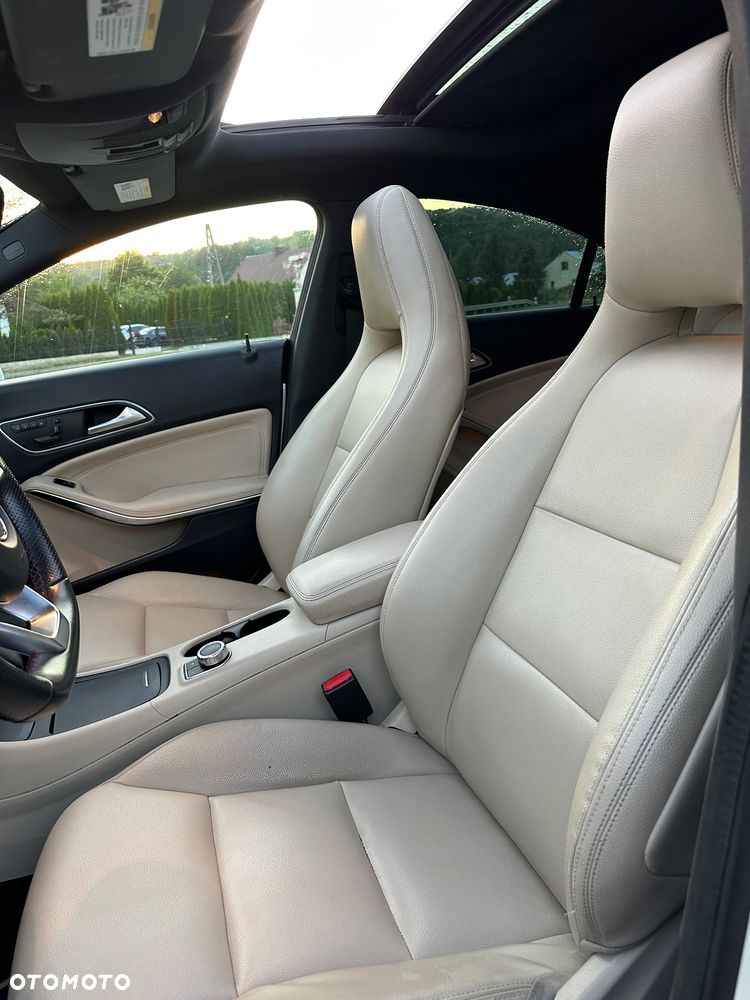 Mercedes-Benz CLA 250 4-Matic Sport - 11