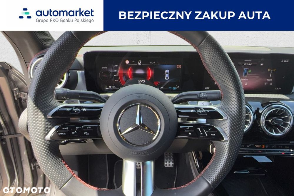 Mercedes-Benz CLA - 16