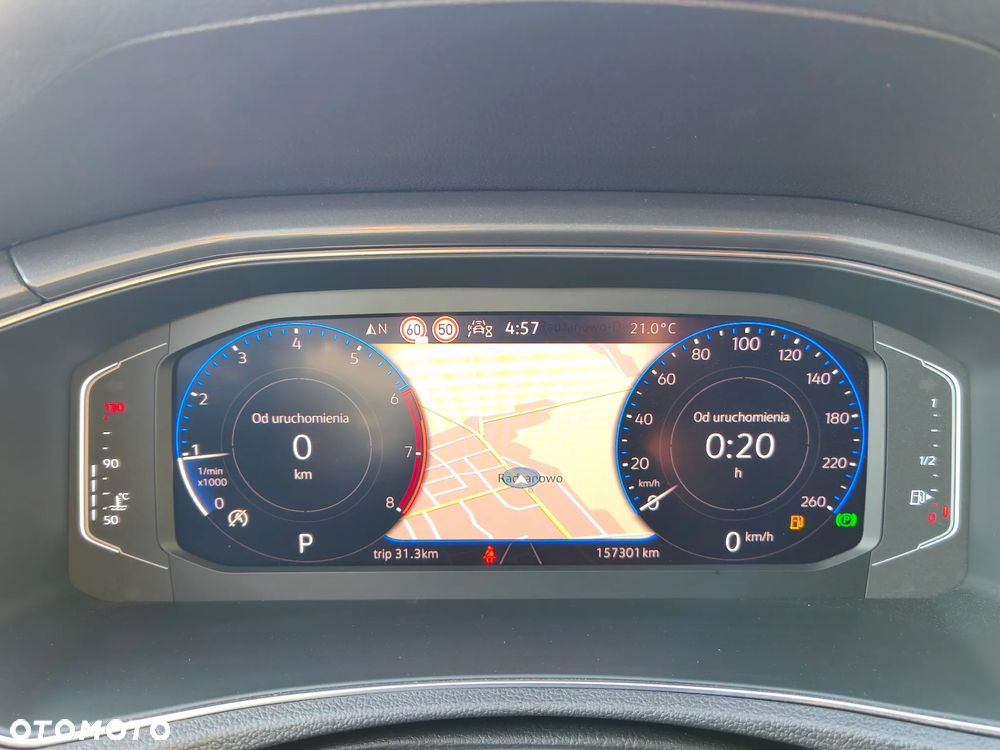 Volkswagen T-Roc - 16
