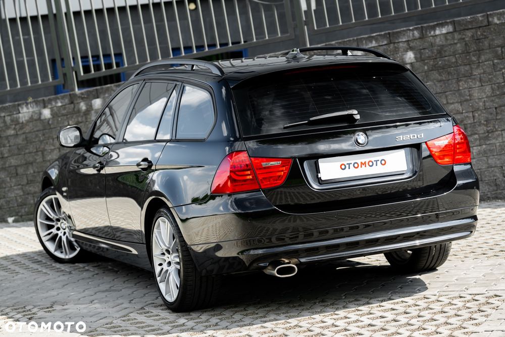 BMW Seria 3 320d xDrive DPF - 10