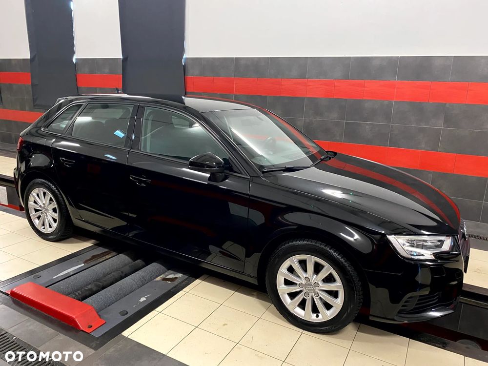 Audi A3 Sportback 1.6 TDI Sport - 5