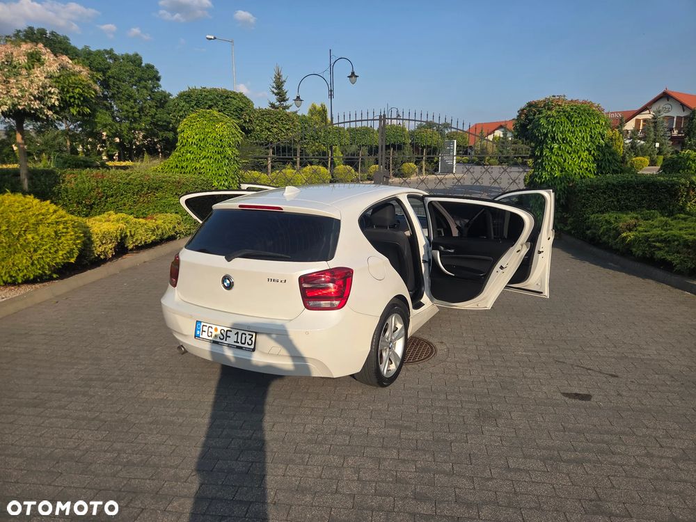 BMW Seria 1 116d DPF Edition Sport - 6