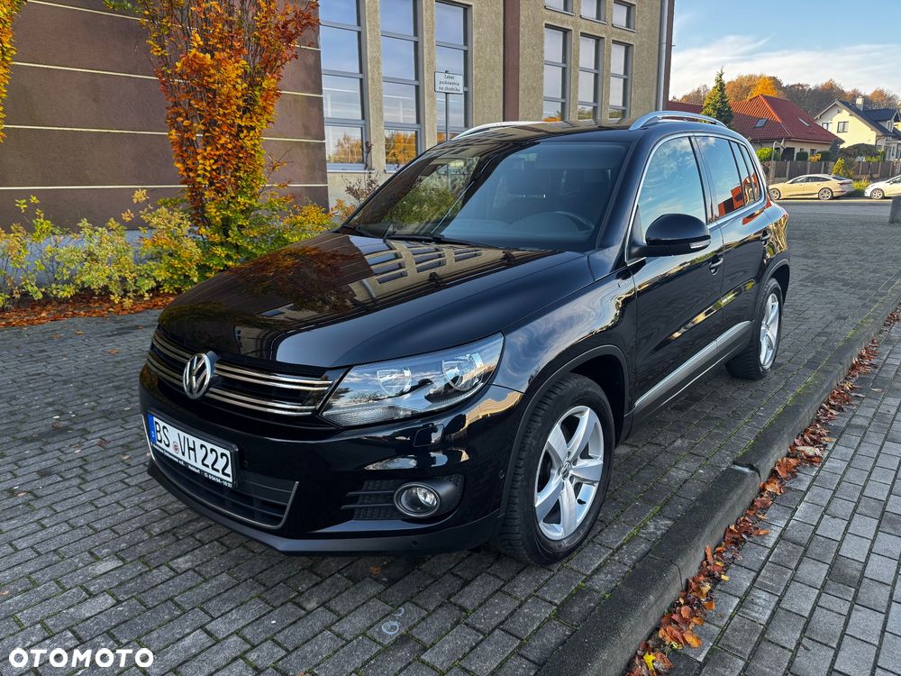 Volkswagen Tiguan - 1