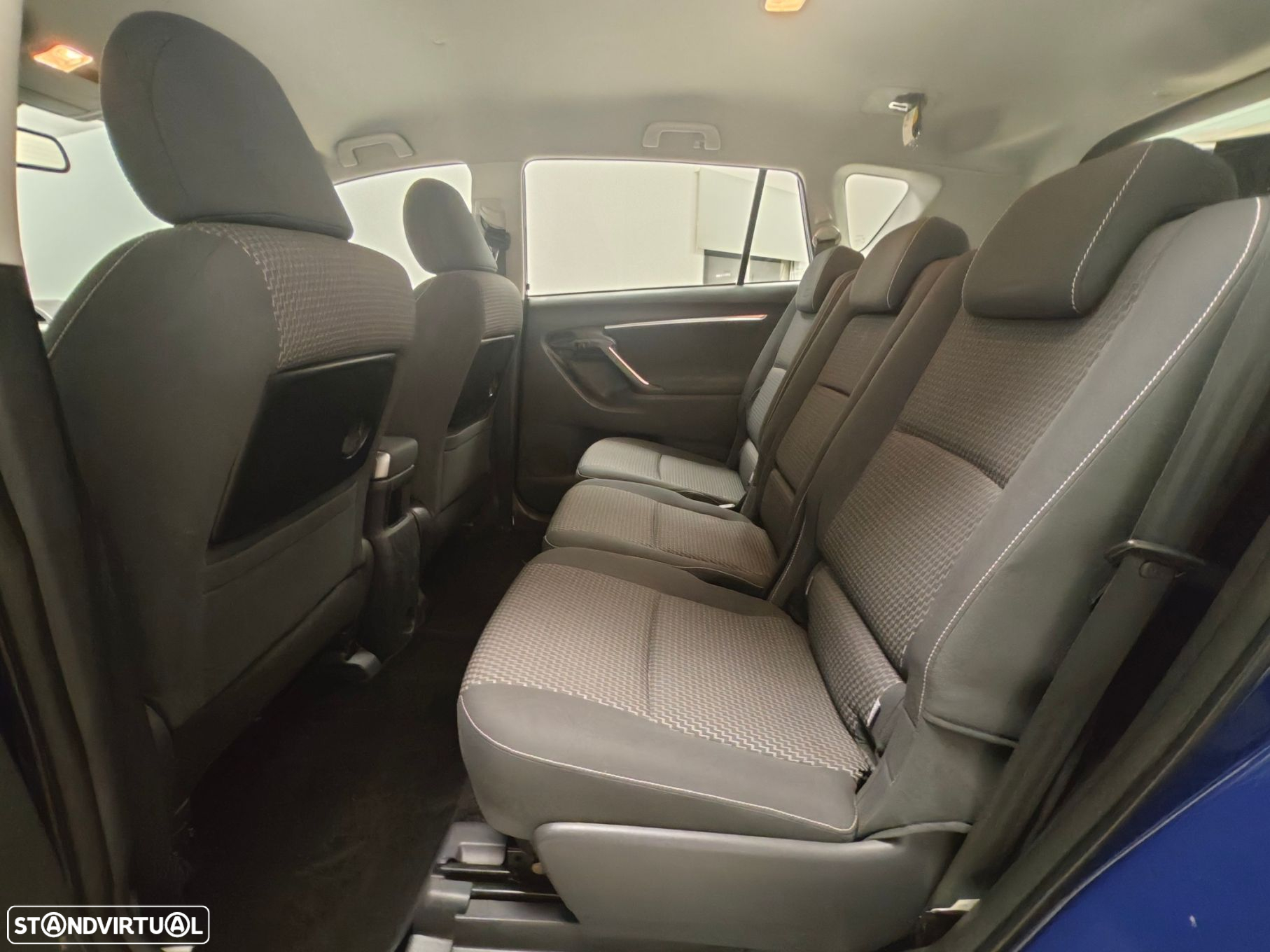 Toyota Verso 1.6 D-4D 5L S&S Comfort - 42