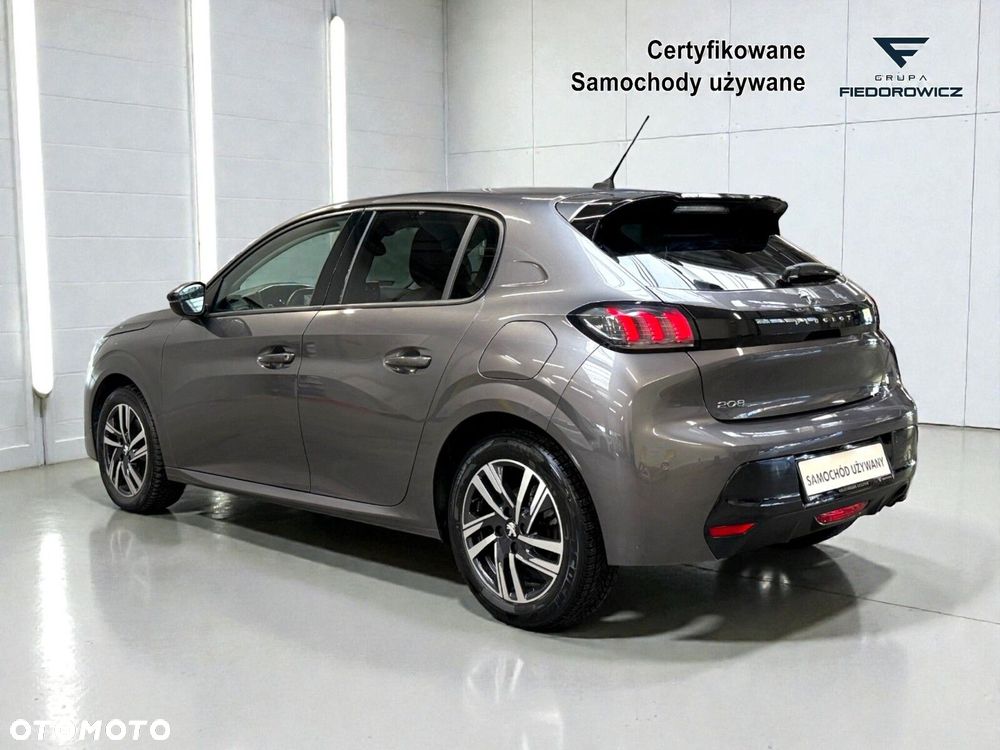Peugeot 208 - 7