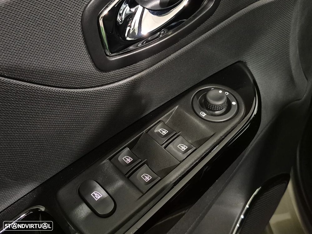 Renault Captur 0.9 TCE Exclusive - 13