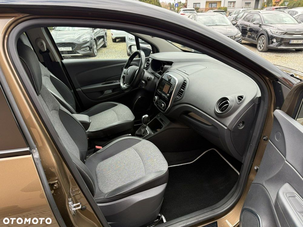 Renault Captur - 21