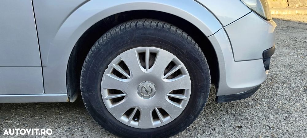 Opel Astra - 4