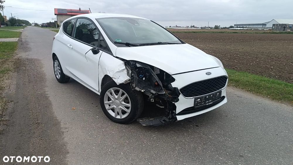 Ford Fiesta - 2