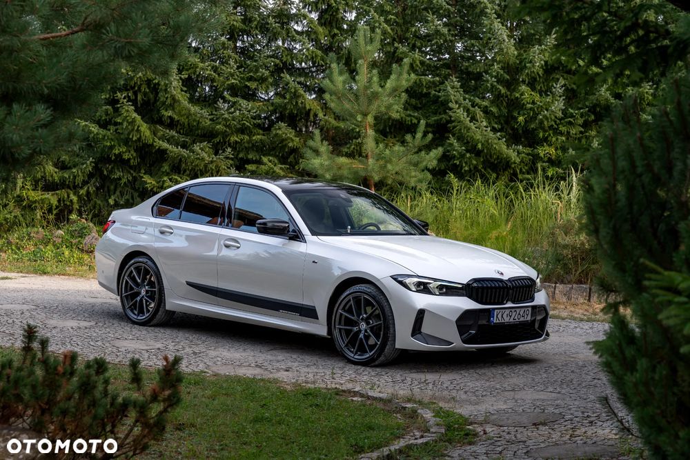 BMW Seria 3 320d xDrive mHEV M Sport - 2
