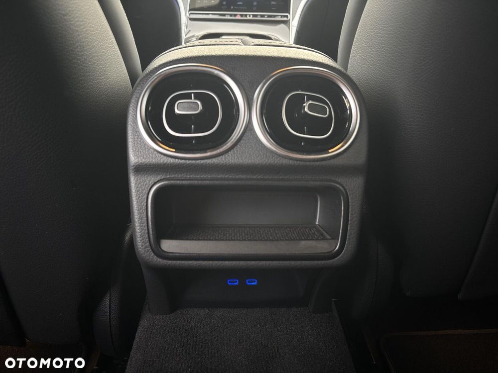 Mercedes-Benz Klasa C - 24