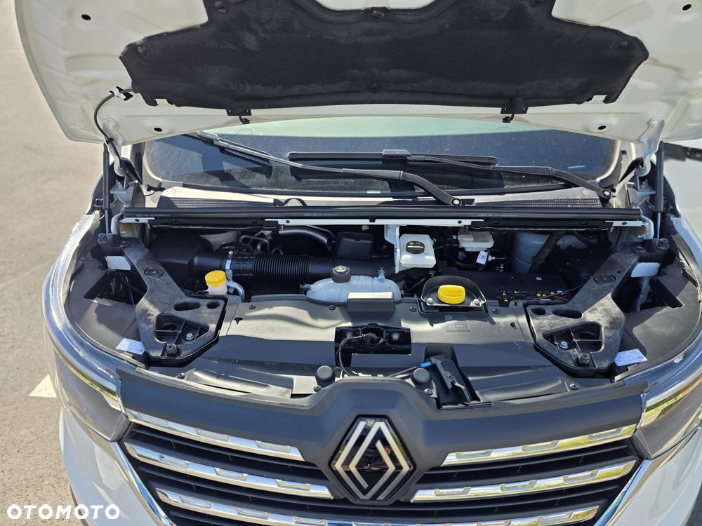 Renault Trafic 2.0 dCi Escapade - 21
