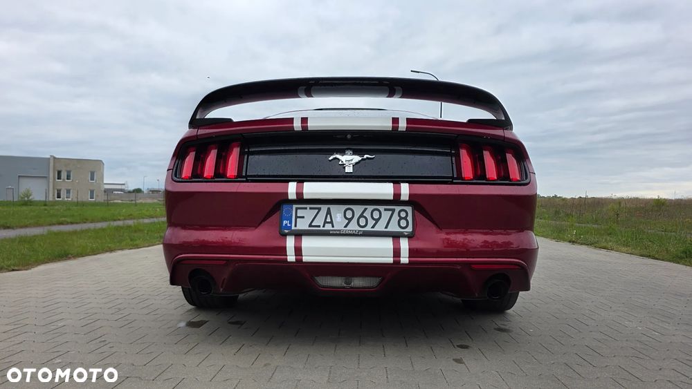 Ford Mustang 3.7 V6 Premium - 11