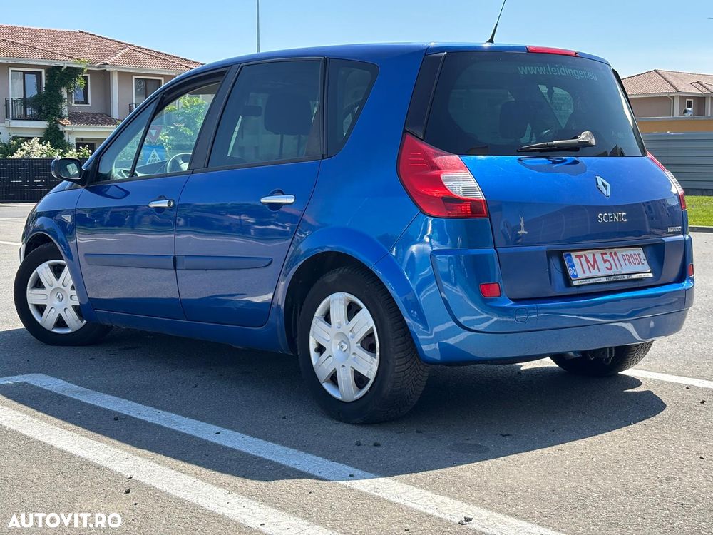 Renault Scenic 1.9 dCi FAP Avantage - 3