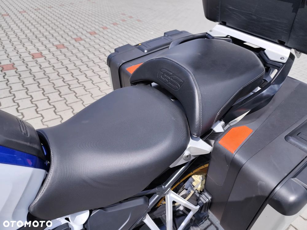BMW R - 26
